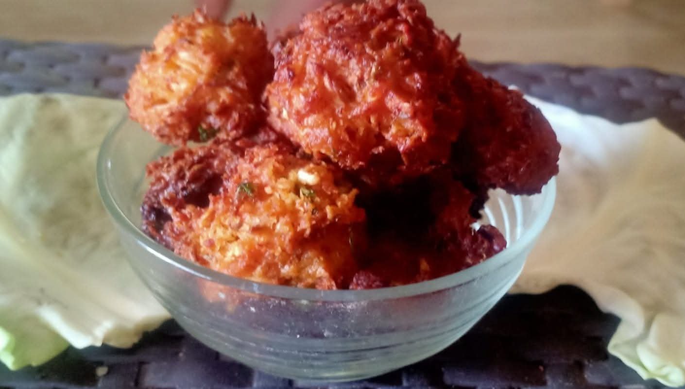 Crispy Cabbage Vada Recipe | Easy South Indian Tea-Time Snack